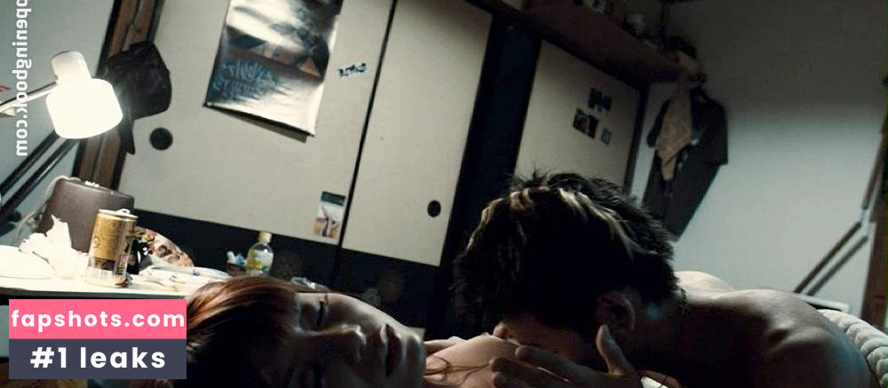 Yôko Maki gallery photo #4